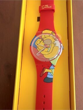 Swatch × The Simpsons SWEET EMBRACE ❤️ Homer & Marge Kiss Watch | Collectible!